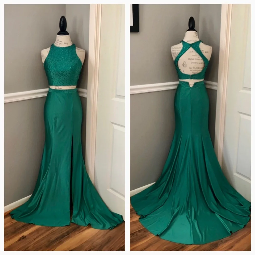 🔴CLEARANCE NEW STUDIO 17 SZ 6 JADE NUDE ILLUSION TWO PIECE BEADED FORMAL GOWN